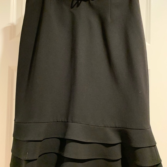 Skirt - Picture 3 of 4